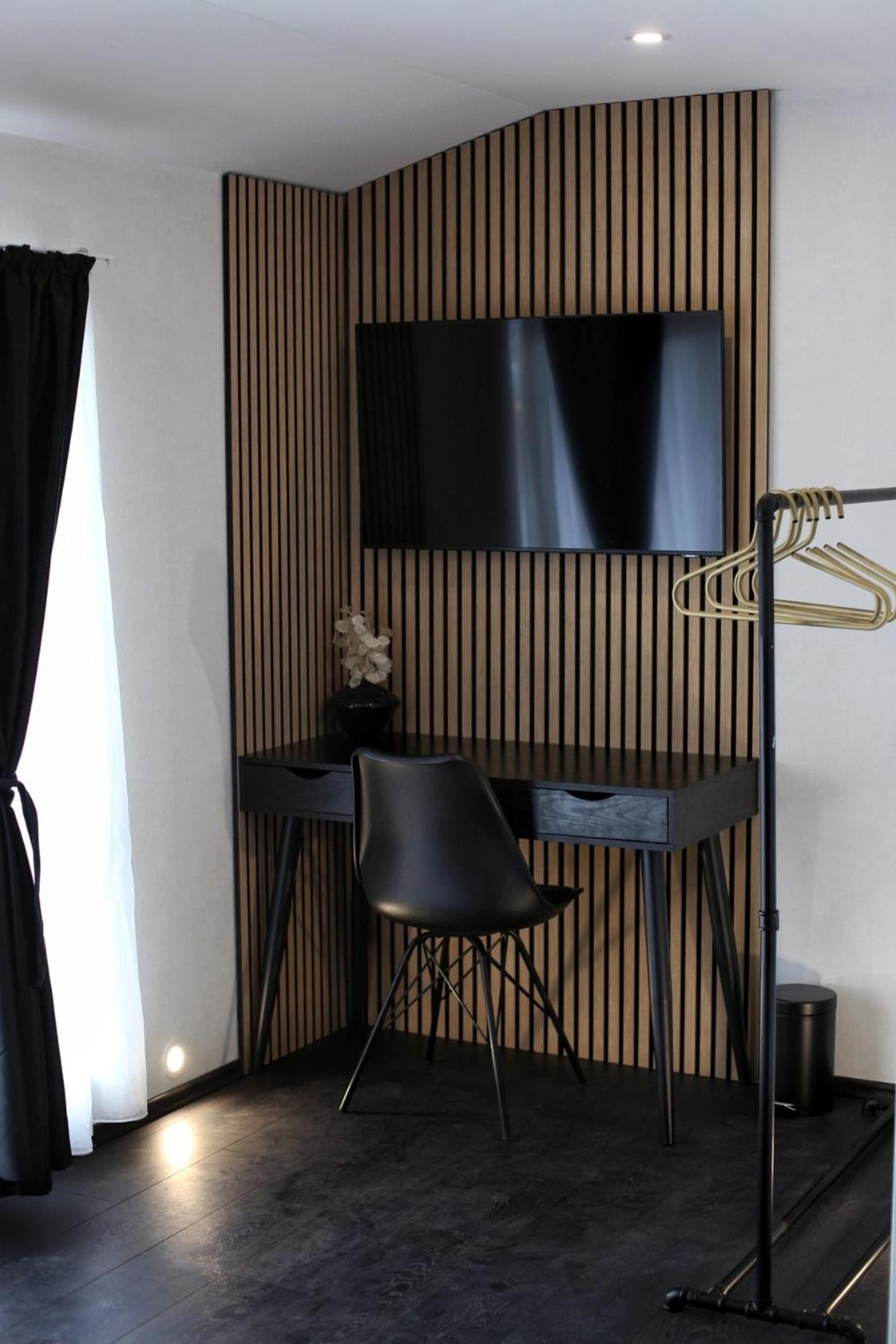 The Attic Apartment Zagreb Bagian luar foto